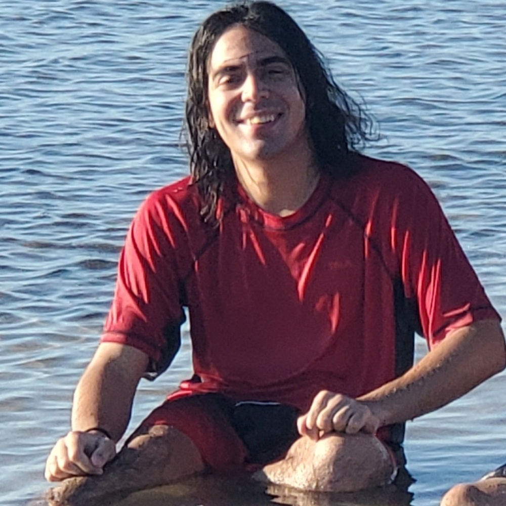 Meet your Posher, Rodrigo